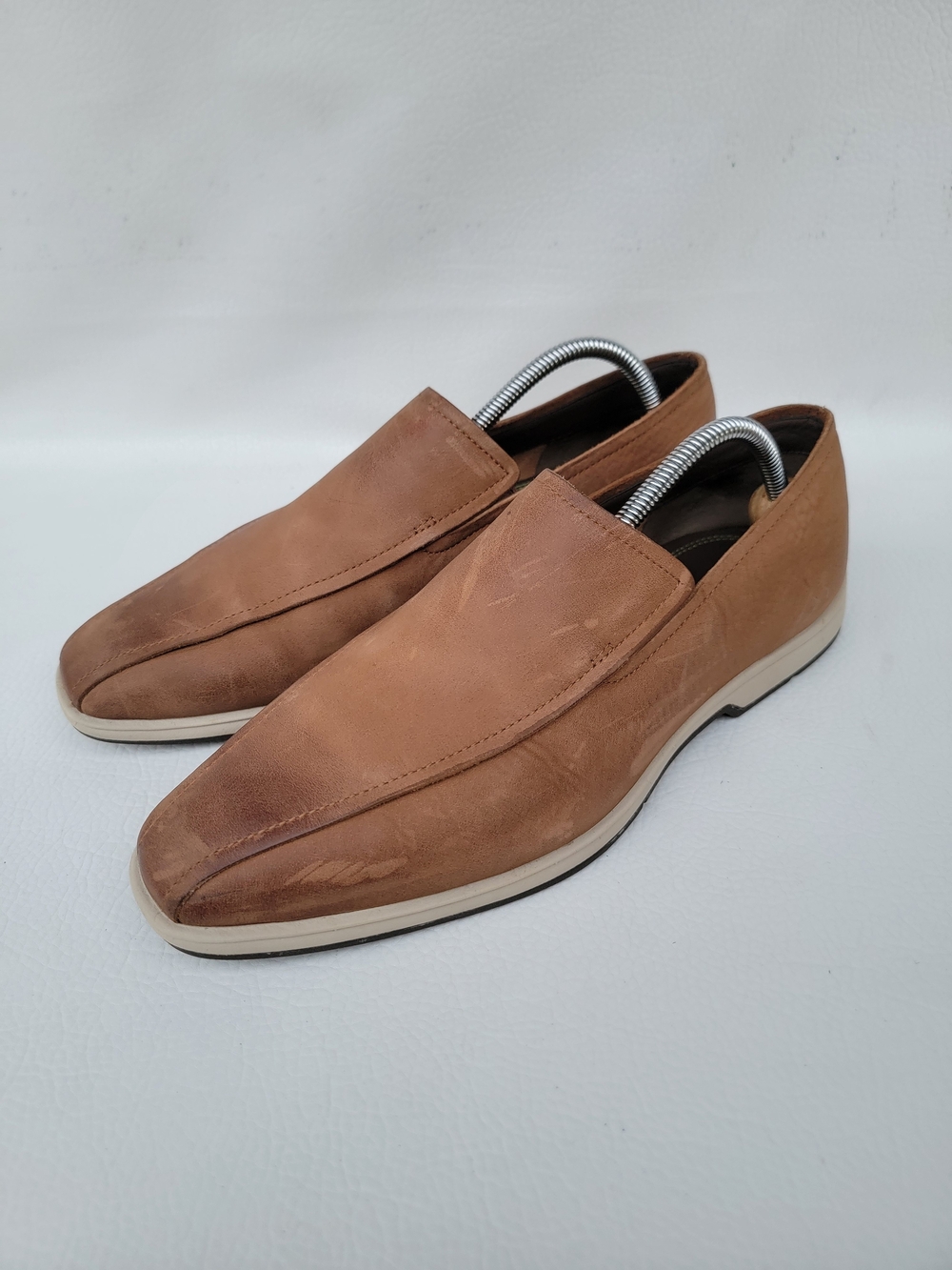 Cole Haan Mens  Leather Brown Loafers Shoe Size US 10M The shoes show signs of n